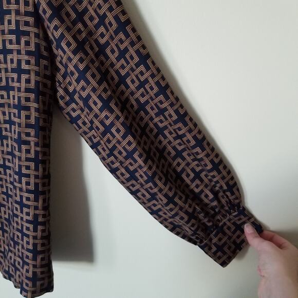 Vintage 80s Pendleton Navy & Gold Geometric Print Coordinating Blouse Skirt Set - Picture 5 of 11